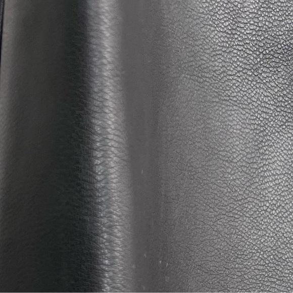 H&M, Size:6, Black Paperbag Vegan Leather, High Rise Tapered Leg Pants, EUC! - Picture 6 of 13